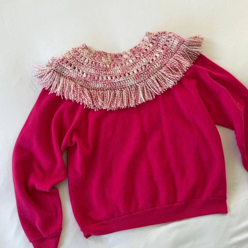 Handmade Vintage Crochet Fringe Boat Neck Pink Sweatshirt Women Medium Large